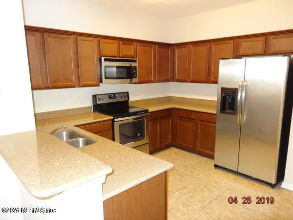 $1,395 | 4958 Key Lime Drive, Unit 204, Jacksonville, FL 32256