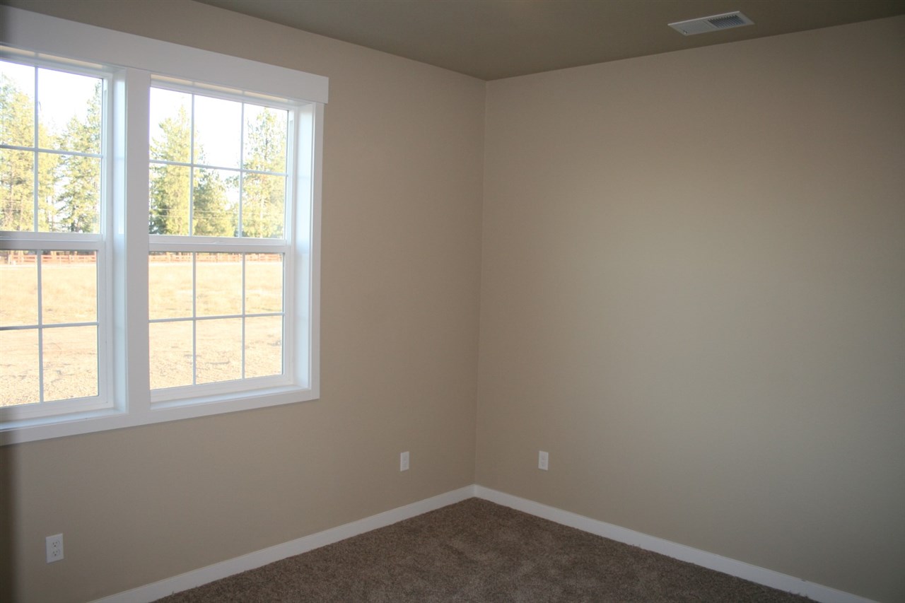 39717 North Hatch Road Deer Park, WA 99006 - Photo 14 of 20 Gallery Image 14