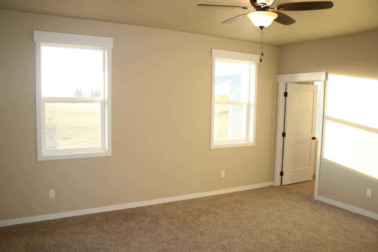 39717 North Hatch Road Deer Park, WA 99006 - Photo 16 of 20 Gallery Image 16