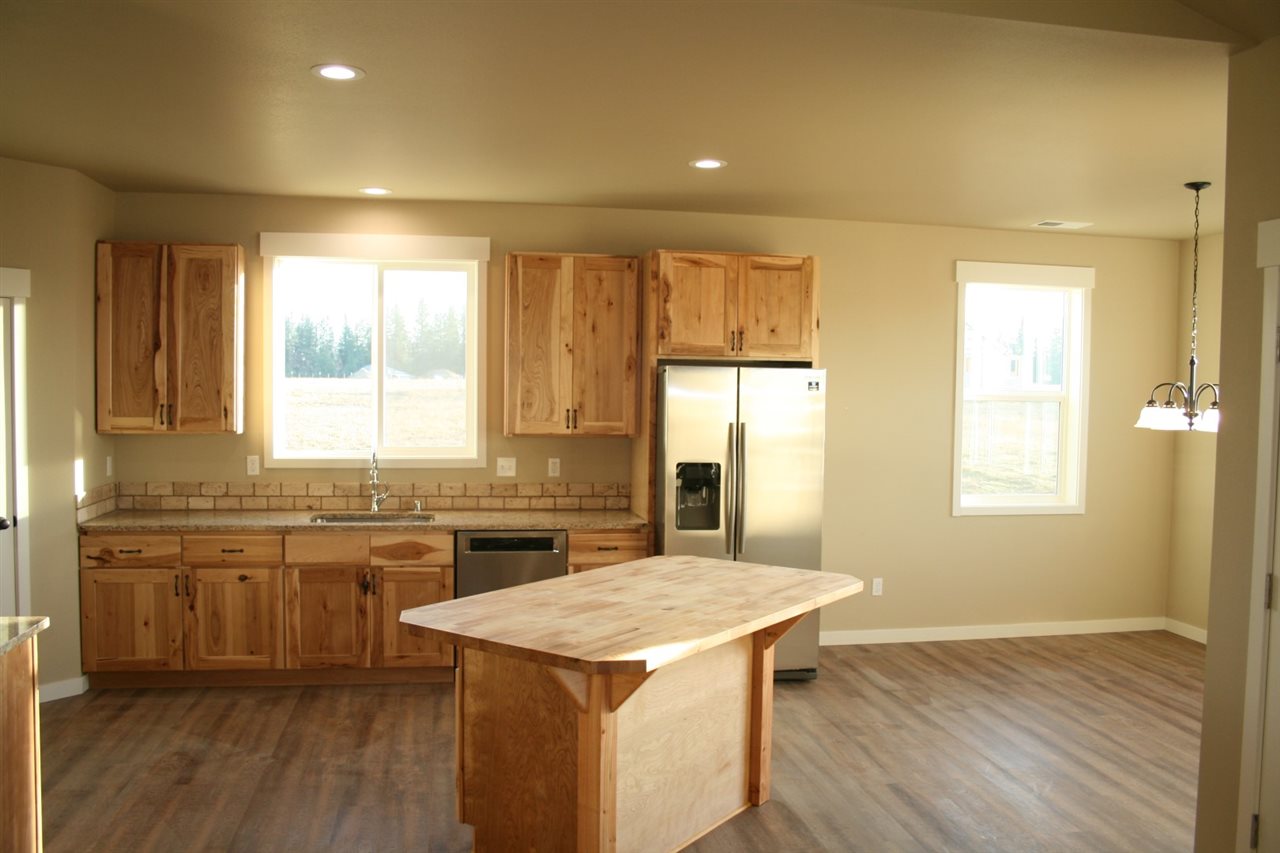 39717 North Hatch Road Deer Park, WA 99006 - Photo 10 of 20 Gallery Image 10