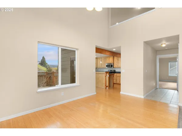 $390,000 | 4467 Melody Lane, Roseburg, OR 97471