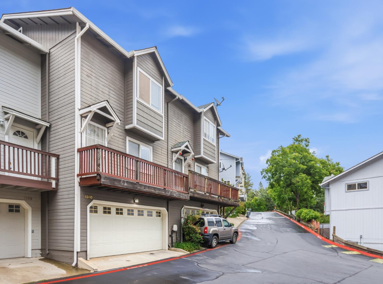 1360 Oak Ridge Drive Colfax, CA 95713 - Photo 2 of 36