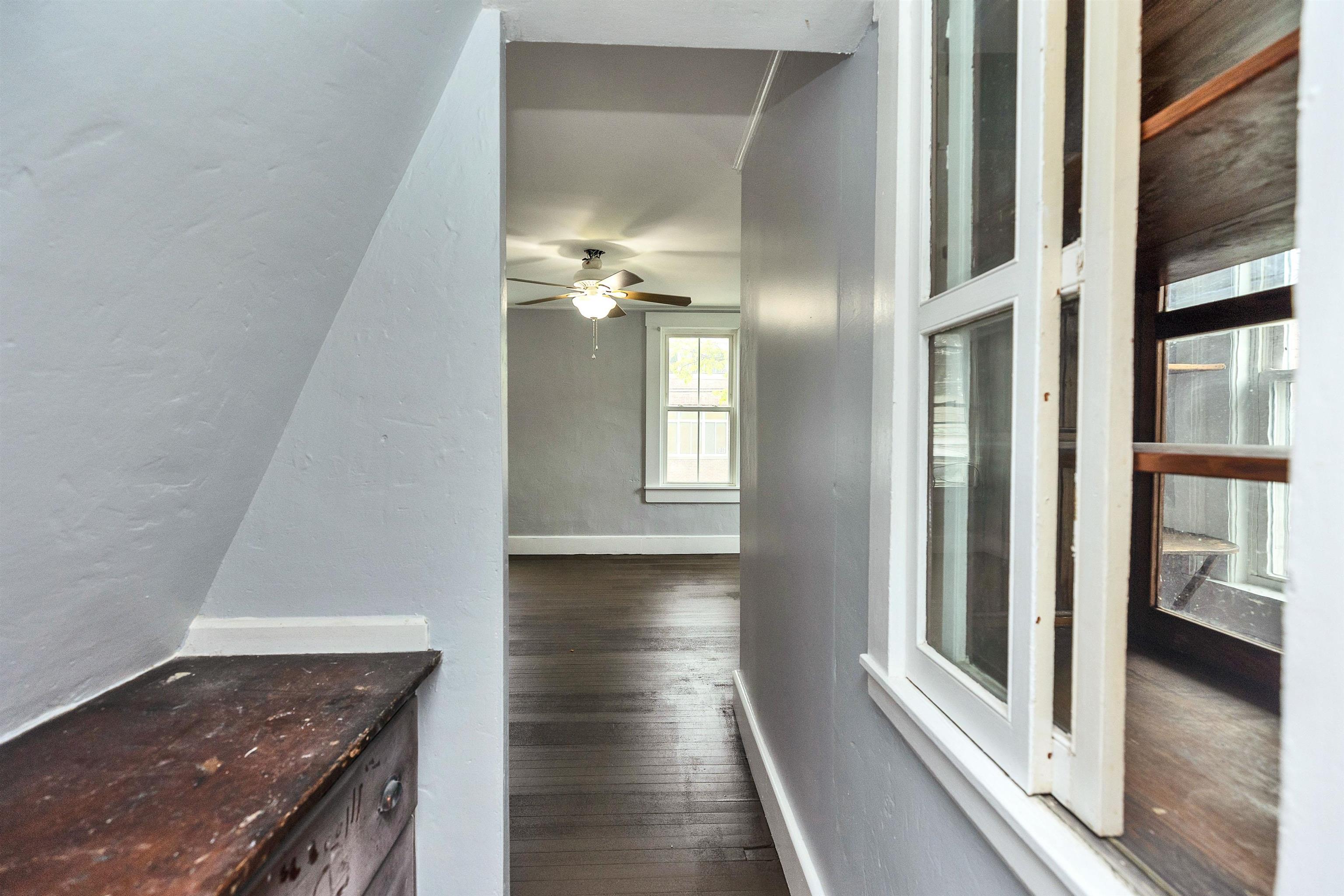 28 Summer Street, Unit 4 Claremont, NH 03743 - Photo 14 of 30