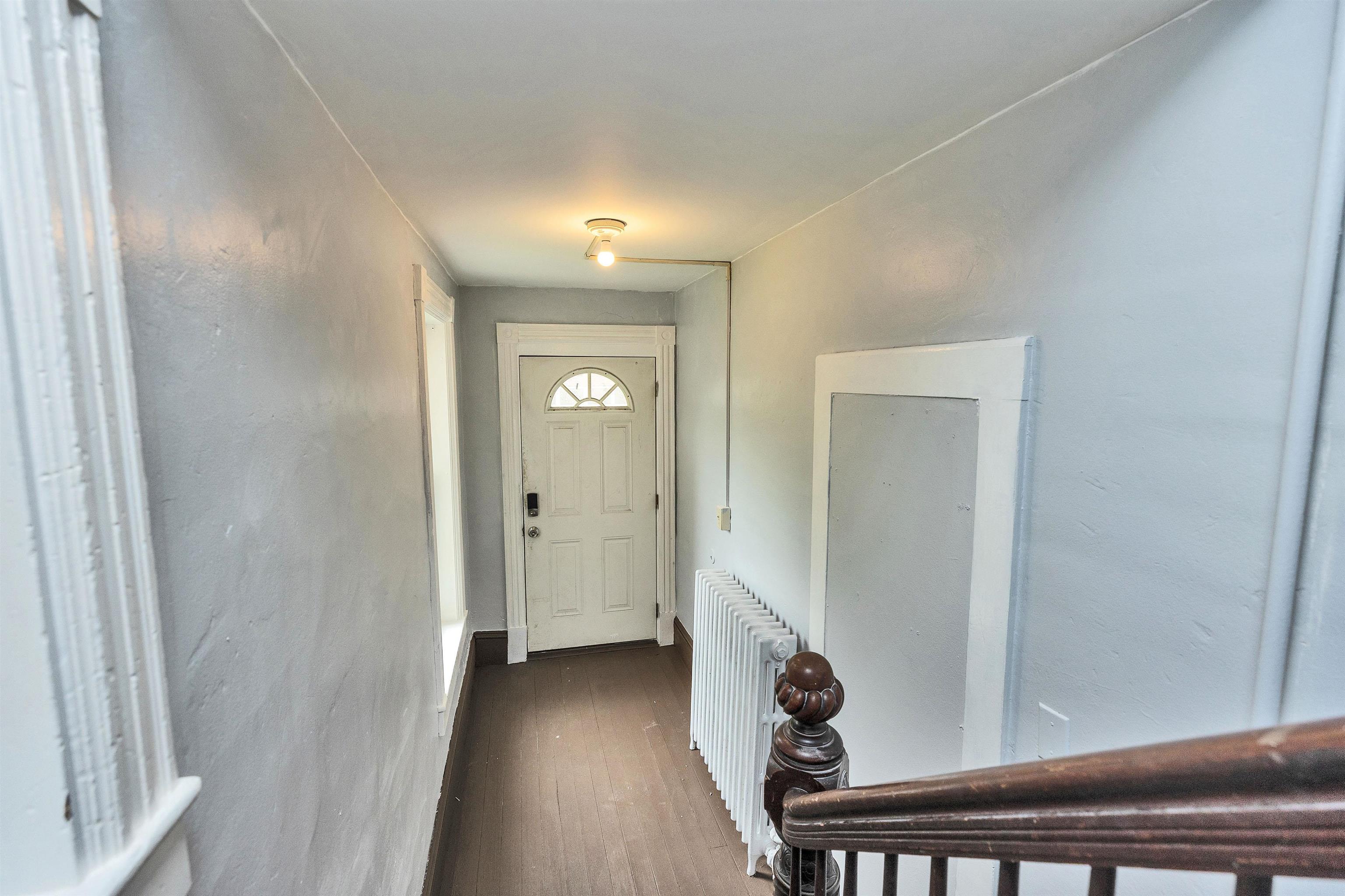 28 Summer Street, Unit 4 Claremont, NH 03743 - Photo 4 of 30