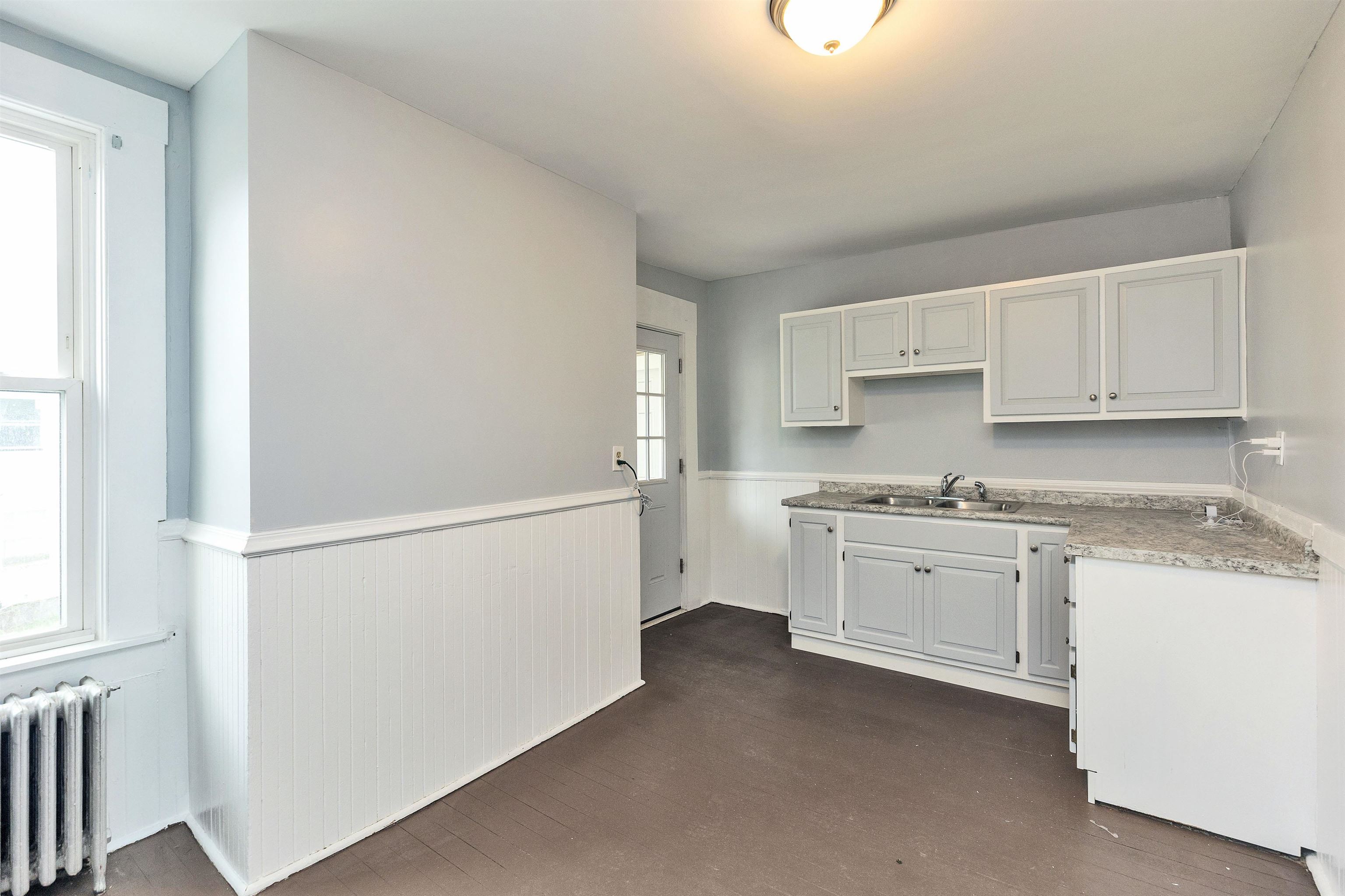 28 Summer Street, Unit 4 Claremont, NH 03743 - Photo 7 of 30