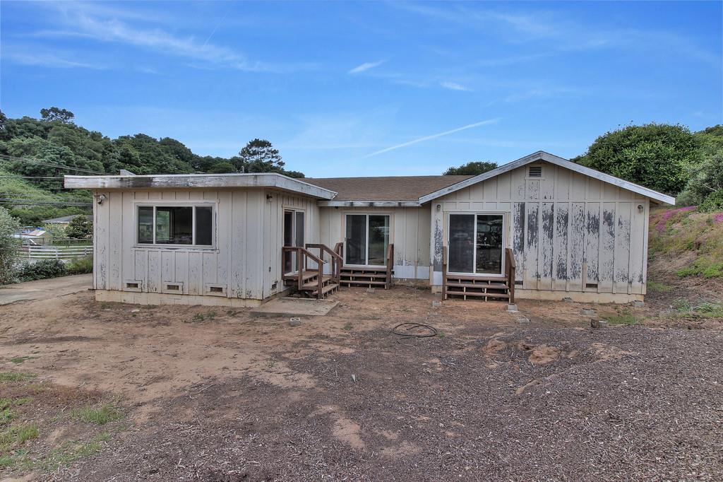 46 Paradise Road Salinas, CA 93907 - Photo 4 of 25 Gallery Image 4