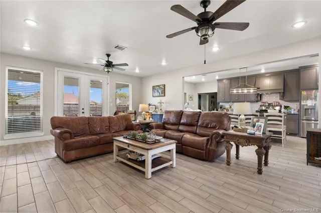 $375,000 | 2798 Crown Lane, Lake Charles, LA 70605