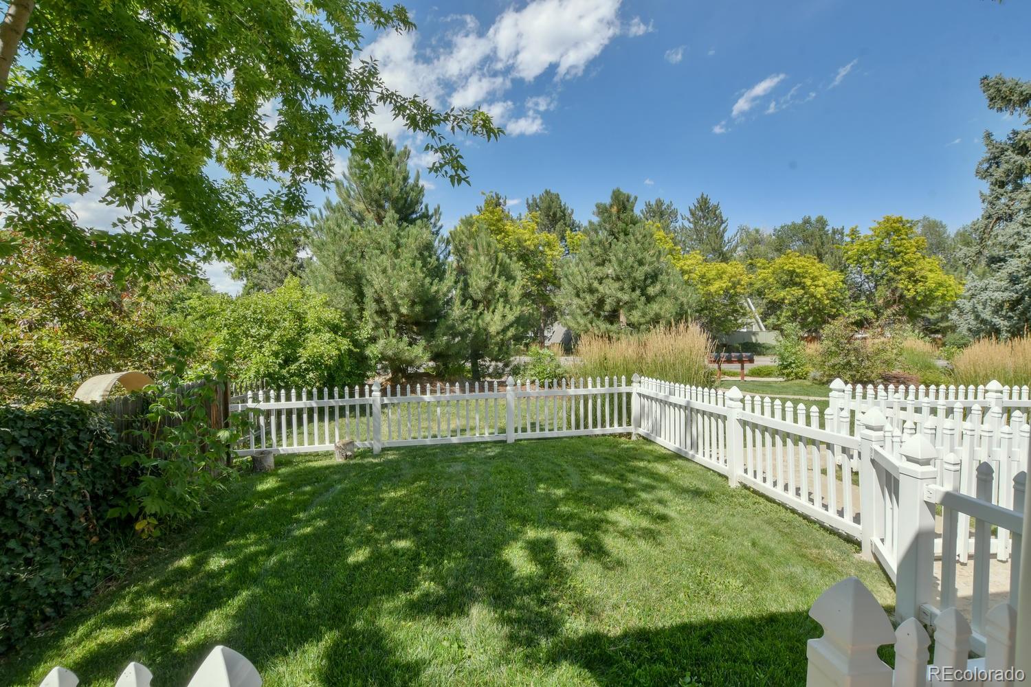 708 East Baseline Road Lafayette, CO 80026 - Photo 4 of 29
