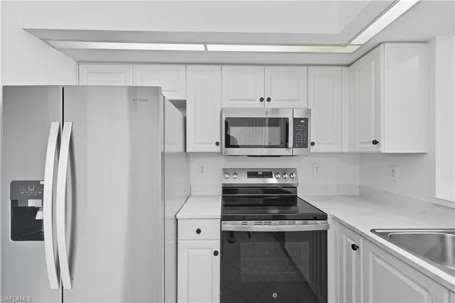 $409,900 | 4182 Pensacola Avenue, Estero, FL 33928