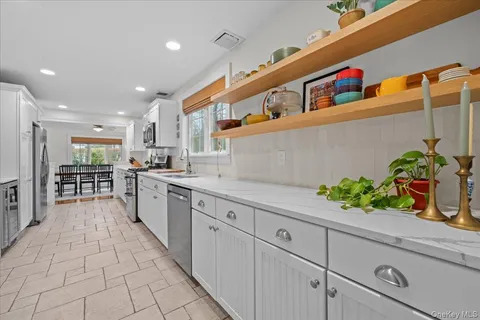 $1,775,000 | 26 Shadow Lane, Larchmont, NY 10538