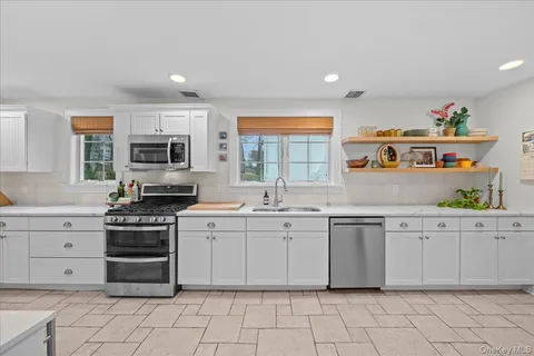$1,775,000 | 26 Shadow Lane, Larchmont, NY 10538