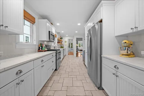 $1,775,000 | 26 Shadow Lane, Larchmont, NY 10538