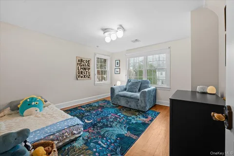 $1,775,000 | 26 Shadow Lane, Larchmont, NY 10538