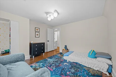 $1,775,000 | 26 Shadow Lane, Larchmont, NY 10538