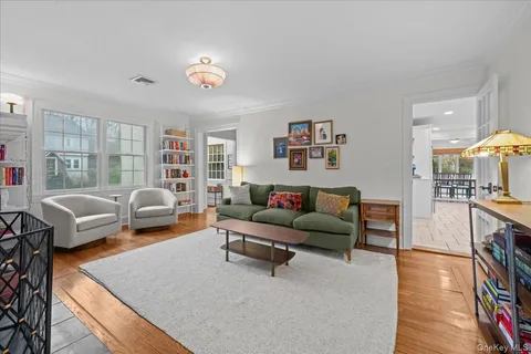 $1,775,000 | 26 Shadow Lane, Larchmont, NY 10538