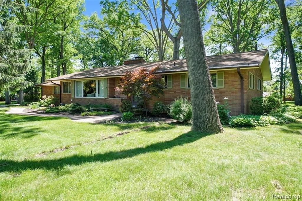 196 Vreeland Drive Rochester, MI 48309 - Photo 30 of 35