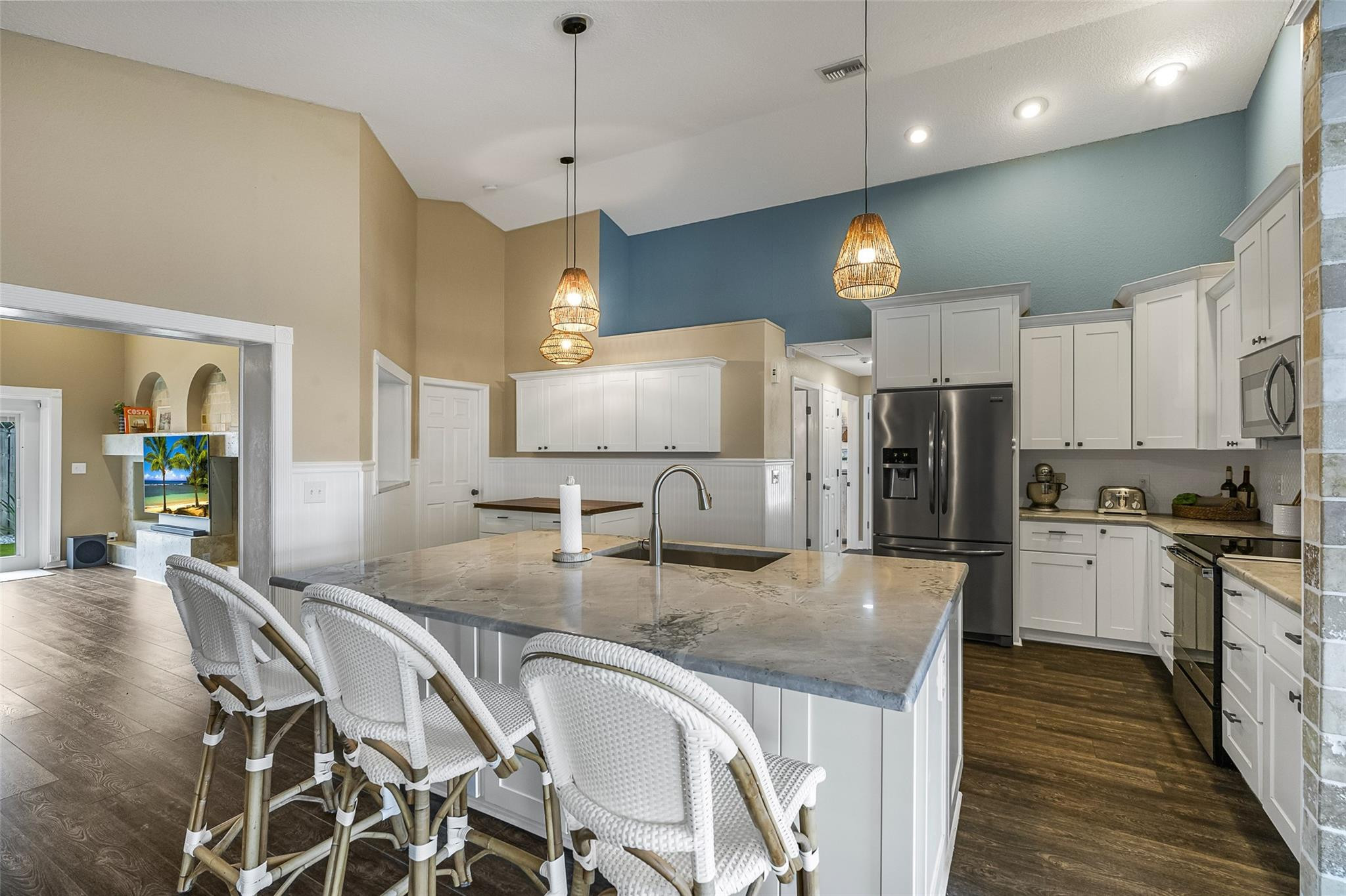 6129 Hollywood Street Jupiter, FL 33458 - Photo 11 of 35 Photo 11