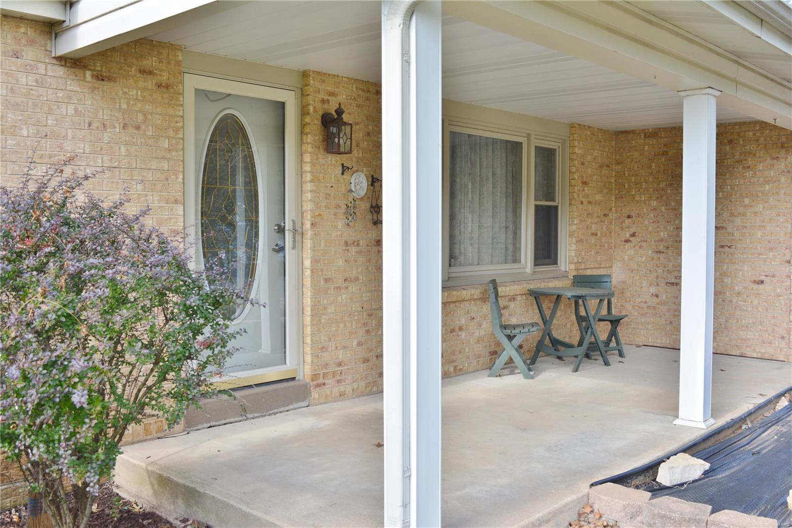 334 Susan Road St. Louis, MO 63129 - Photo 3 of 27