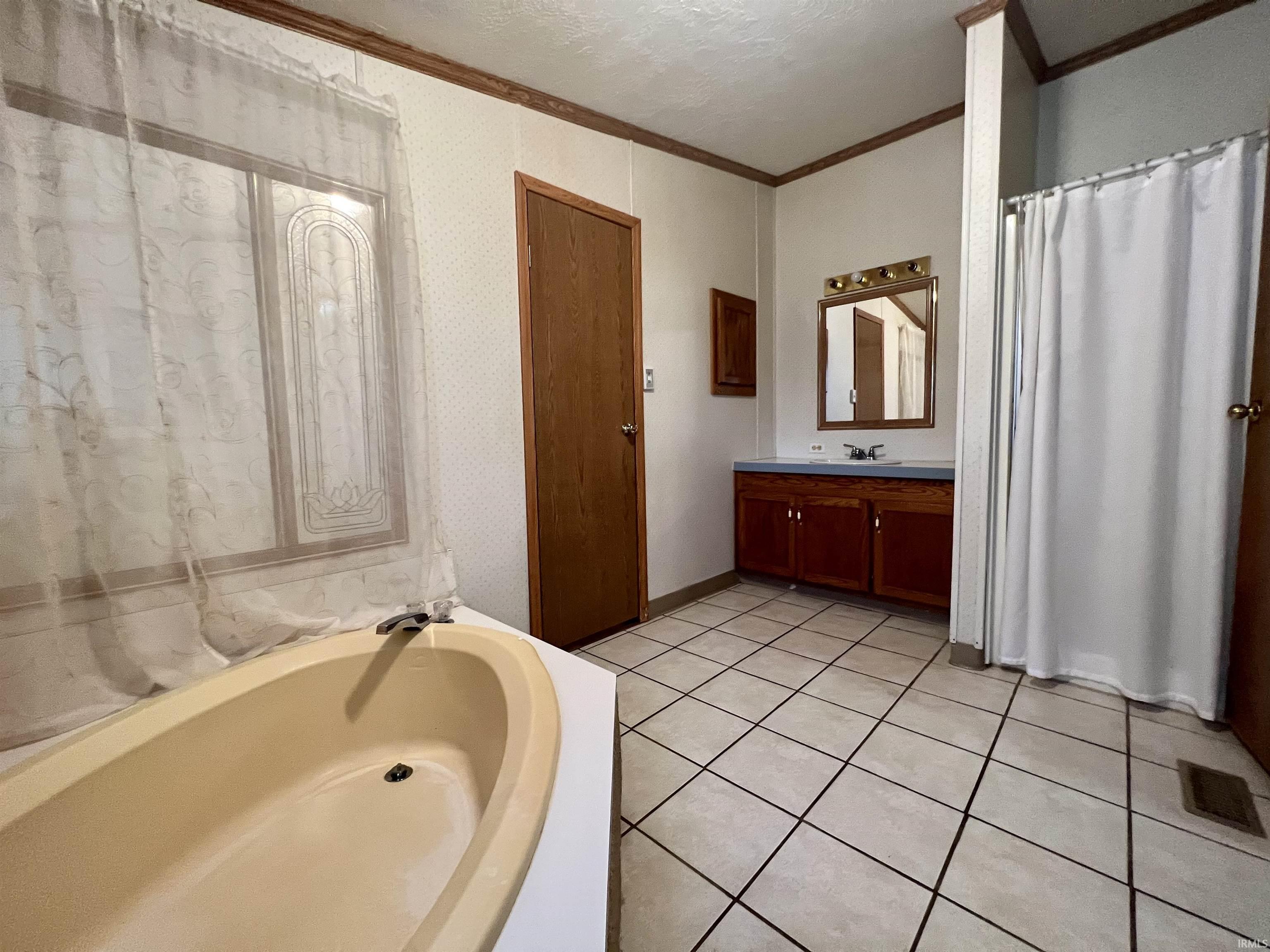 1158 Southwest C Street Linton, IN 47441 - Photo 12 of 15