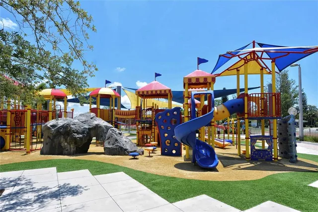 $767,600 | 2467 Mangum Court, Sarasota, FL 34237