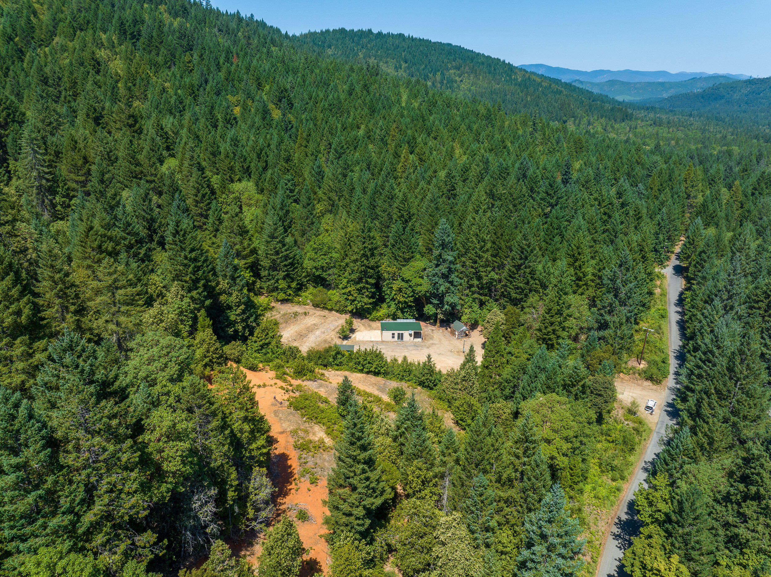 4651 Thompson Creek Road Selma, OR 97538 - Photo 6 of 17 4651ThompsonCreekRd-007