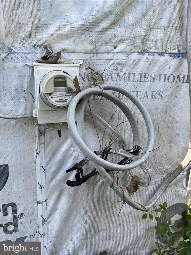 2102 Railroad Avenue Edgewood, MD 21040 - Photo 2 of 46