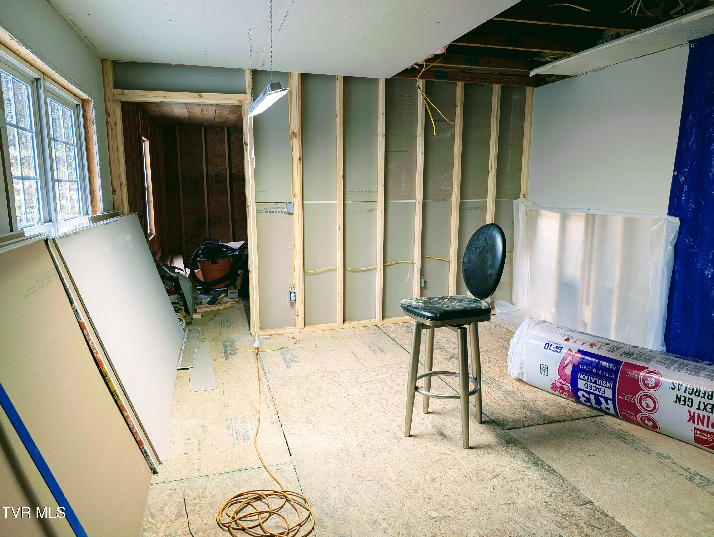 7737 Birchfield Road Wise, VA 24293 - Photo 22 of 26 1000017425