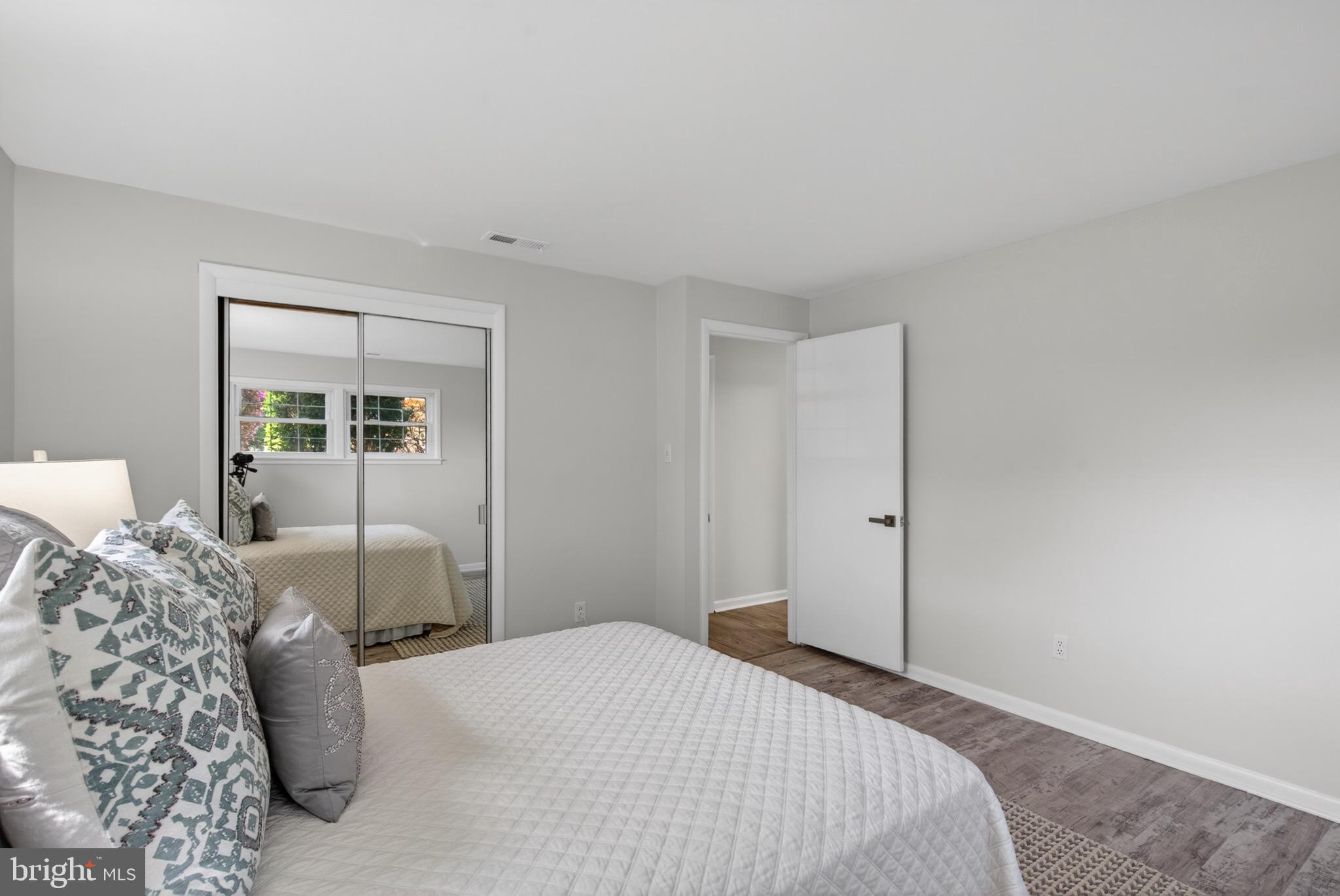 6535 Old Chesterbrook Road McLean, VA 22101 - Photo 34 of 58