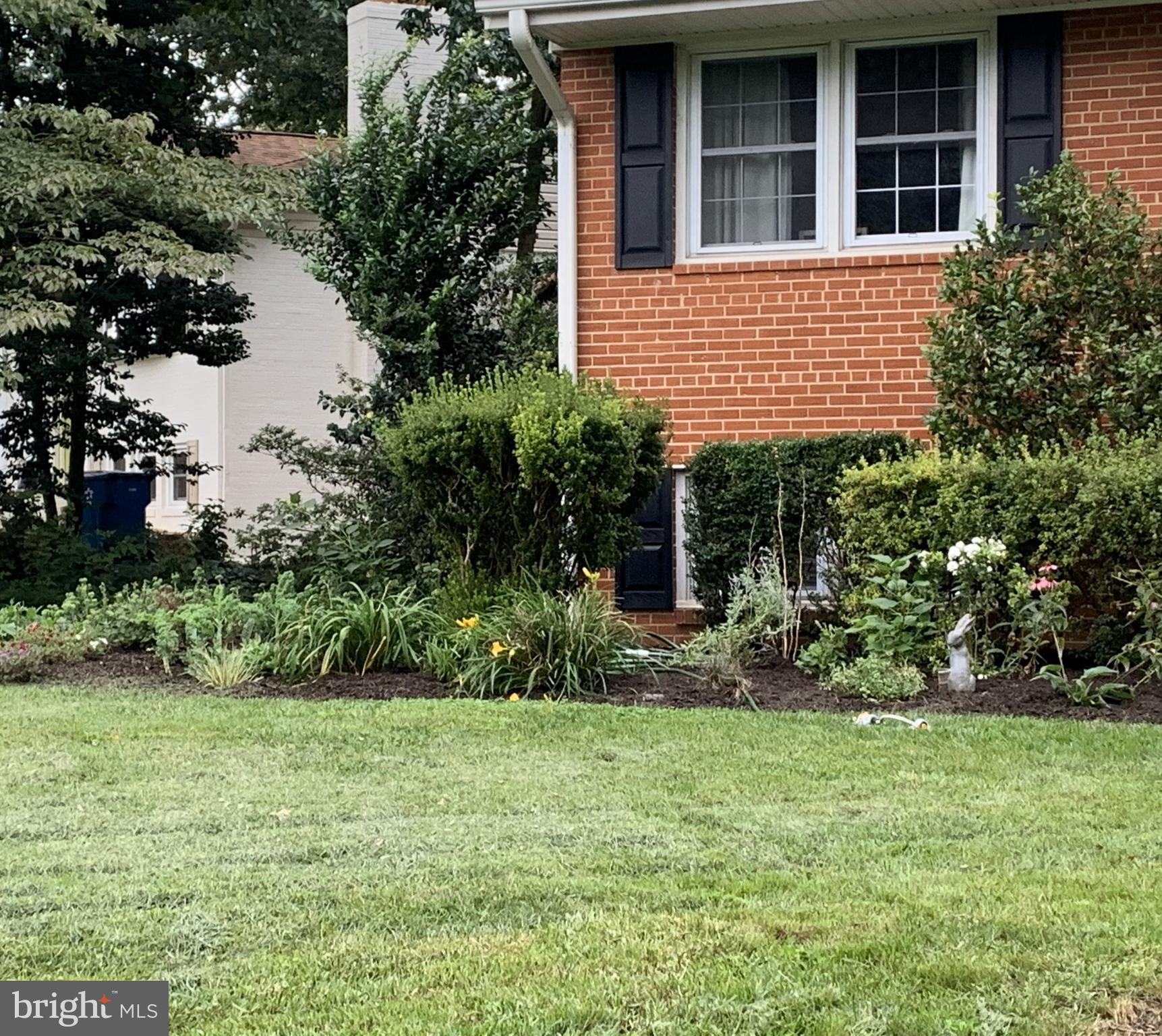 6535 Old Chesterbrook Road McLean, VA 22101 - Photo 5 of 7