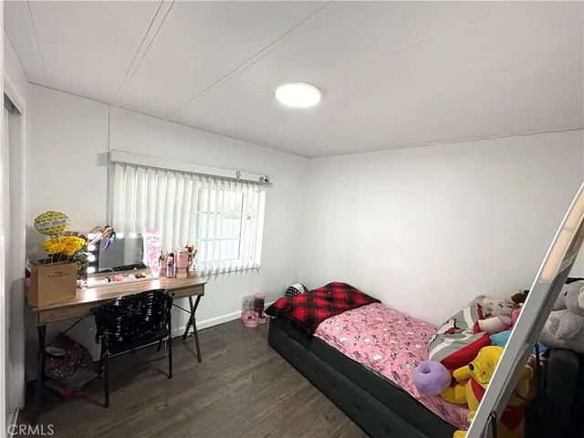 $179,900 | 10701 Cedar Avenue, Unit 156, Bloomington, CA 92316