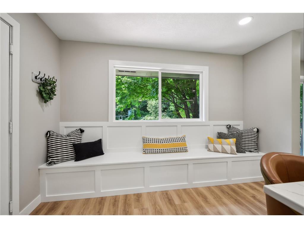 6860 Rosemary Road Eden Prairie, MN 55346 - Photo 11 of 33