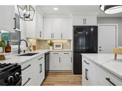 $649,900 | 6860 Rosemary Road, Eden Prairie, MN 55346