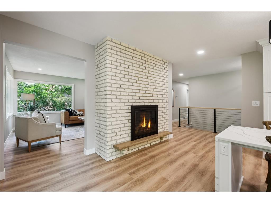 6860 Rosemary Road Eden Prairie, MN 55346 - Photo 10 of 33