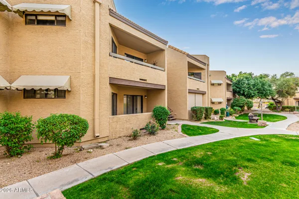 $209,999 | 2228 North 52nd Street, Unit 132, Phoenix, AZ 85008