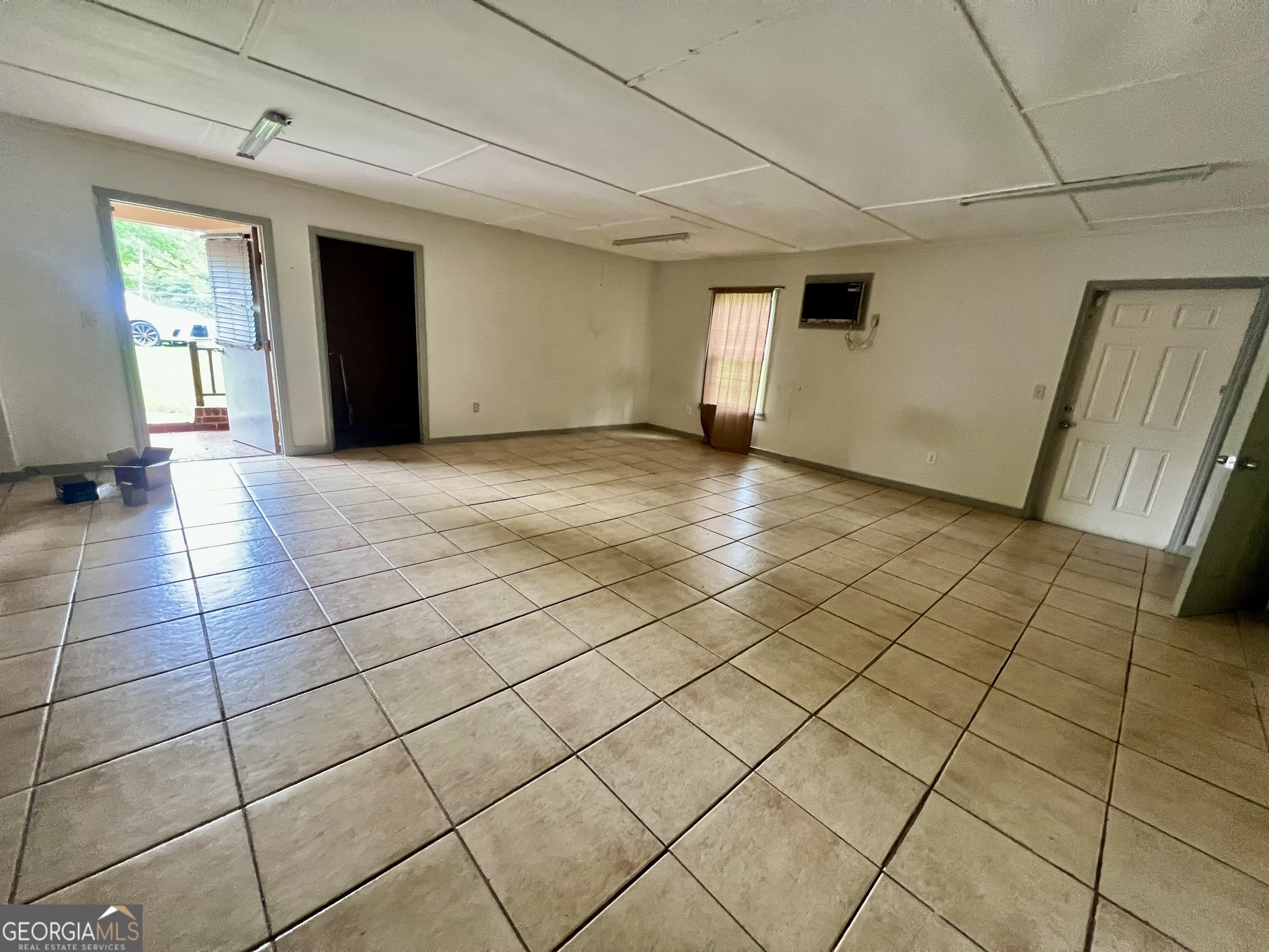 1165 Jaybird Springs Road Chauncey, GA 31011 - Photo 23 of 43 a view of empty room