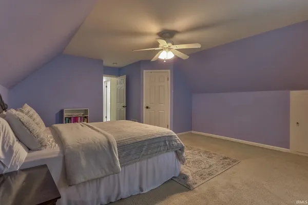 $339,000 | 104 Alexandria Street, Newburgh, IN 47630