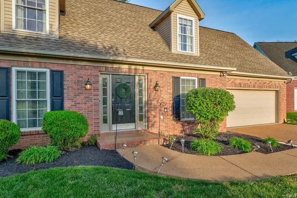 $339,000 | 104 Alexandria Street, Newburgh, IN 47630