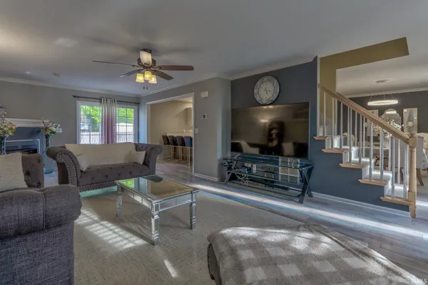 $339,000 | 104 Alexandria Street, Newburgh, IN 47630