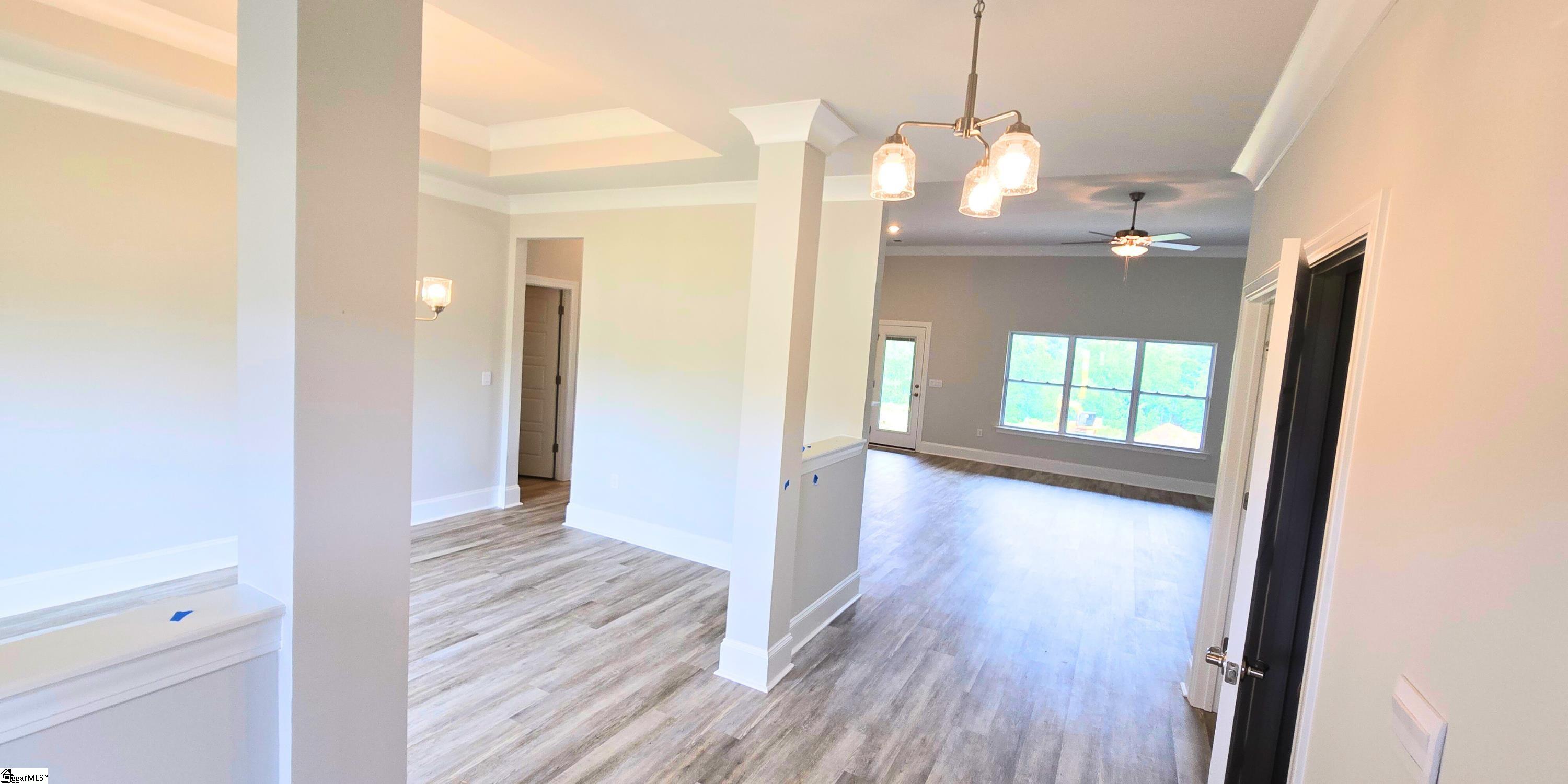 515 Anhinga Road Greenville, SC 29605 - Photo 3 of 31 Gallery Image 3