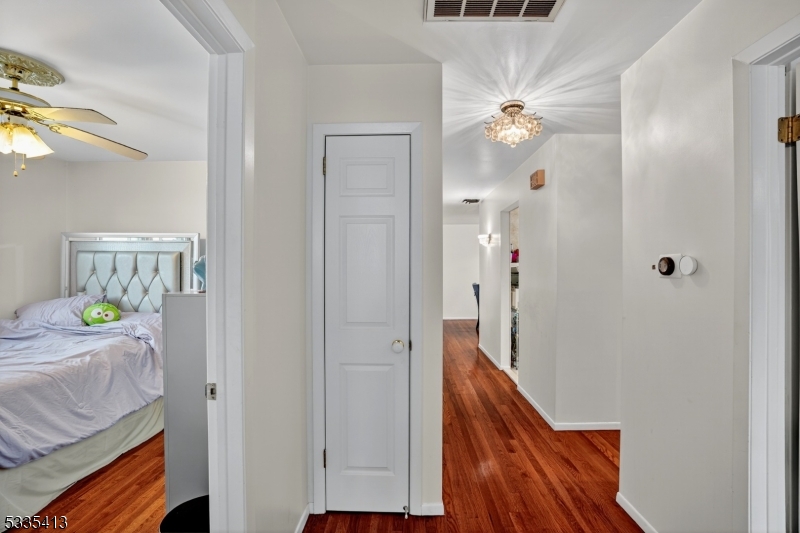 2636 Frederick Terrace Union, NJ 07083 - Photo 22 of 49