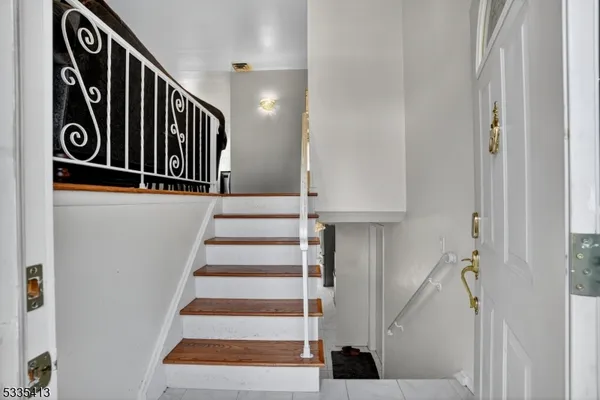 a view of entryway