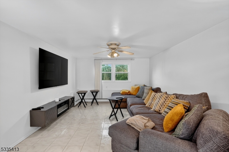 2636 Frederick Terrace Union, NJ 07083 - Photo 29 of 49