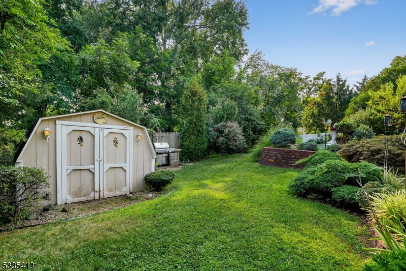 2636 Frederick Terrace Union, NJ 07083 - Photo 42 of 49