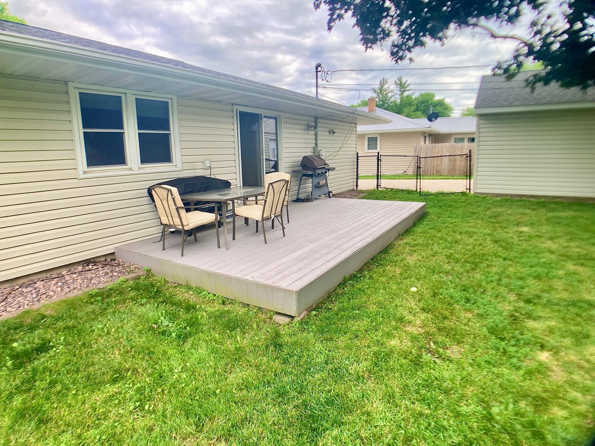 457 Division Street Gaylord, MN 55334 - Photo 38 of 44