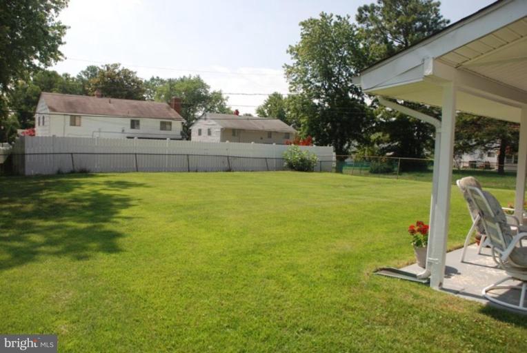 3913 Susanna Road Randallstown, MD 21133 - Photo 4 of 30 Back yard