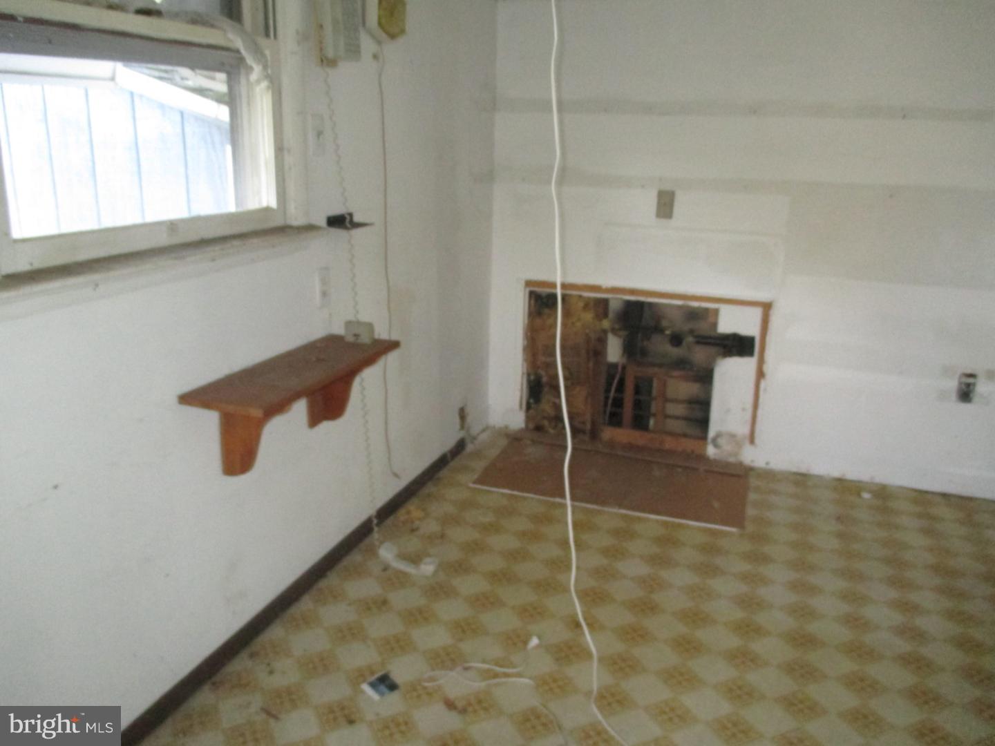 354 Almonesson Road Blackwood, NJ 08012 - Photo 3 of 19