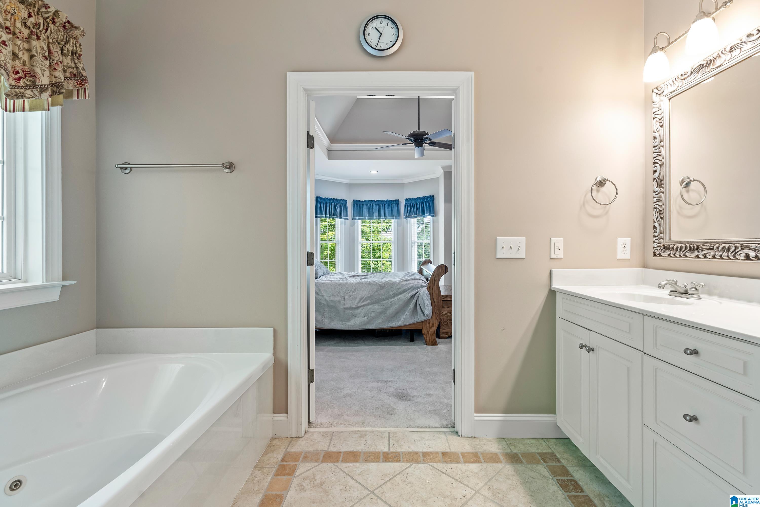 178 Scarlet Oak Drive Alabaster, AL 35114 - Photo 15 of 32