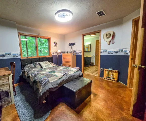 $499,000 | 1380 90th Street Southwest, Alexandria, MN 56308