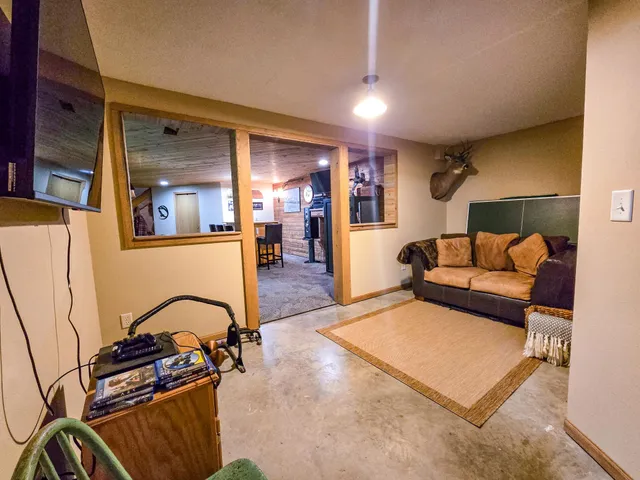 $499,000 | 1380 90th Street Southwest, Alexandria, MN 56308