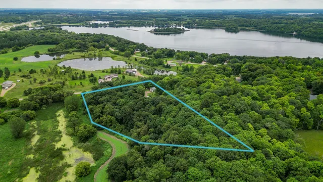 $499,000 | 1380 90th Street Southwest, Alexandria, MN 56308